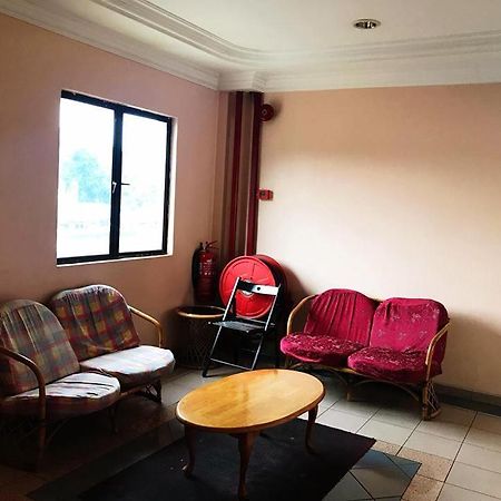 Hotel Sri Raub Luaran gambar
